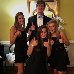 Meet your Posher, Halle